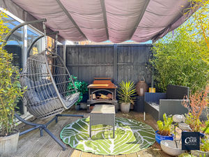 Photo 14- click for photo gallery